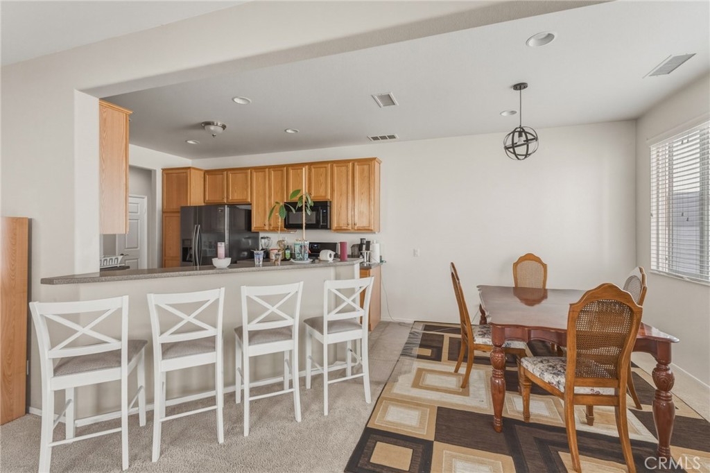 11748 Galewood Property Photo 6