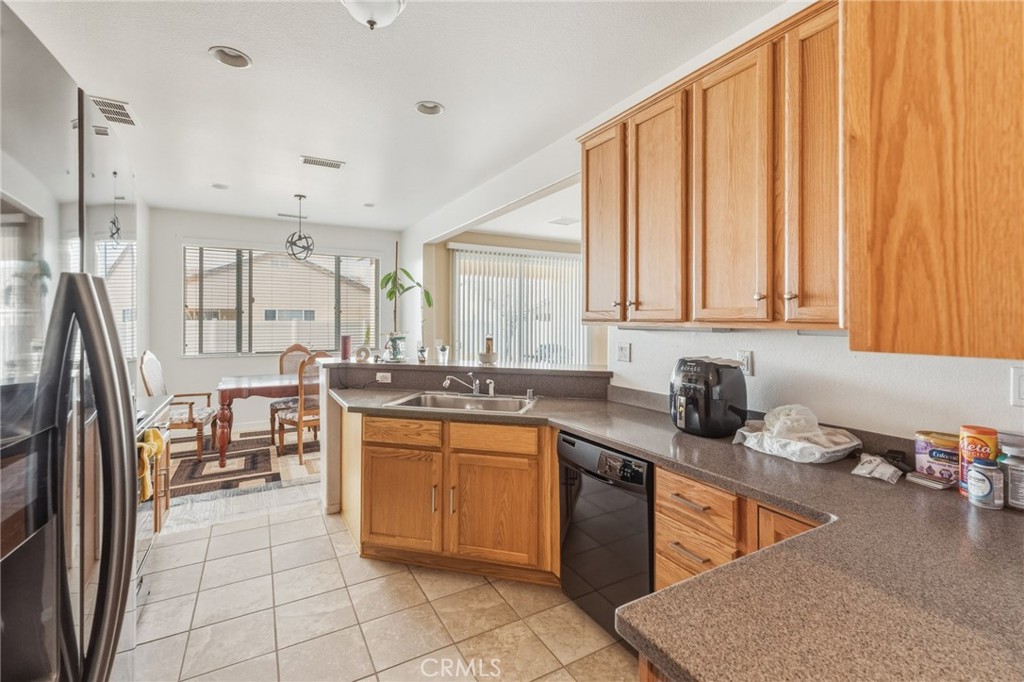 11748 Galewood Property Photo 8