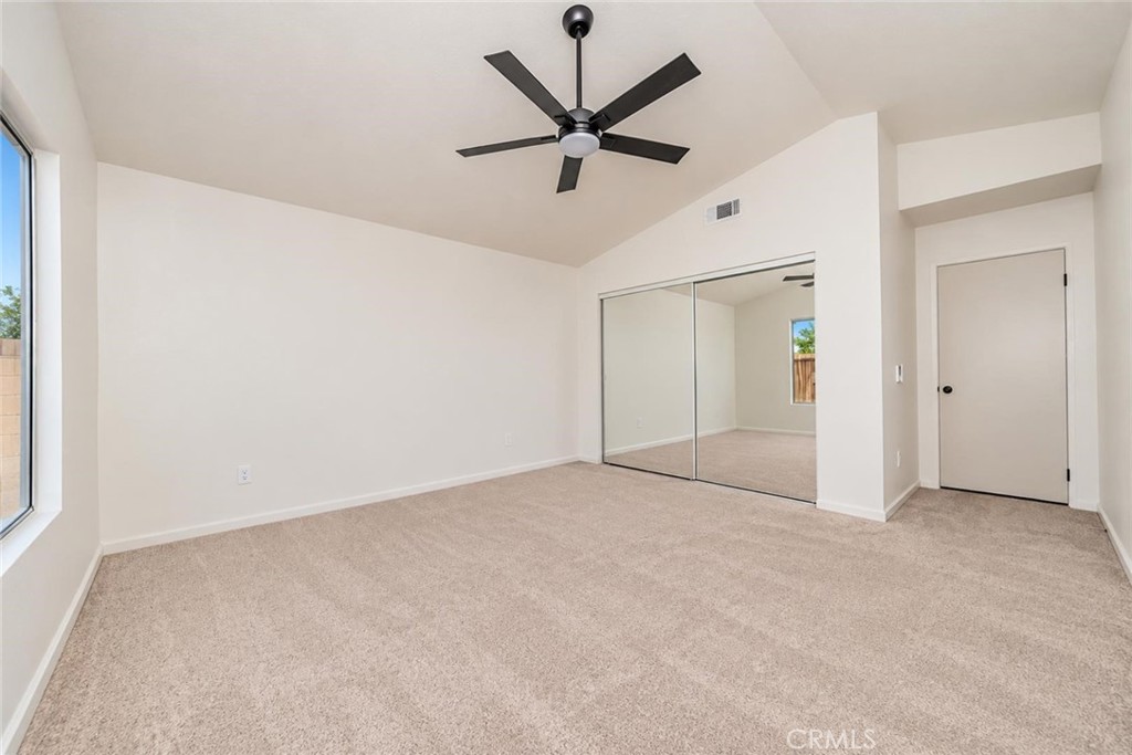 12415 5th Avenue Property Photo 17