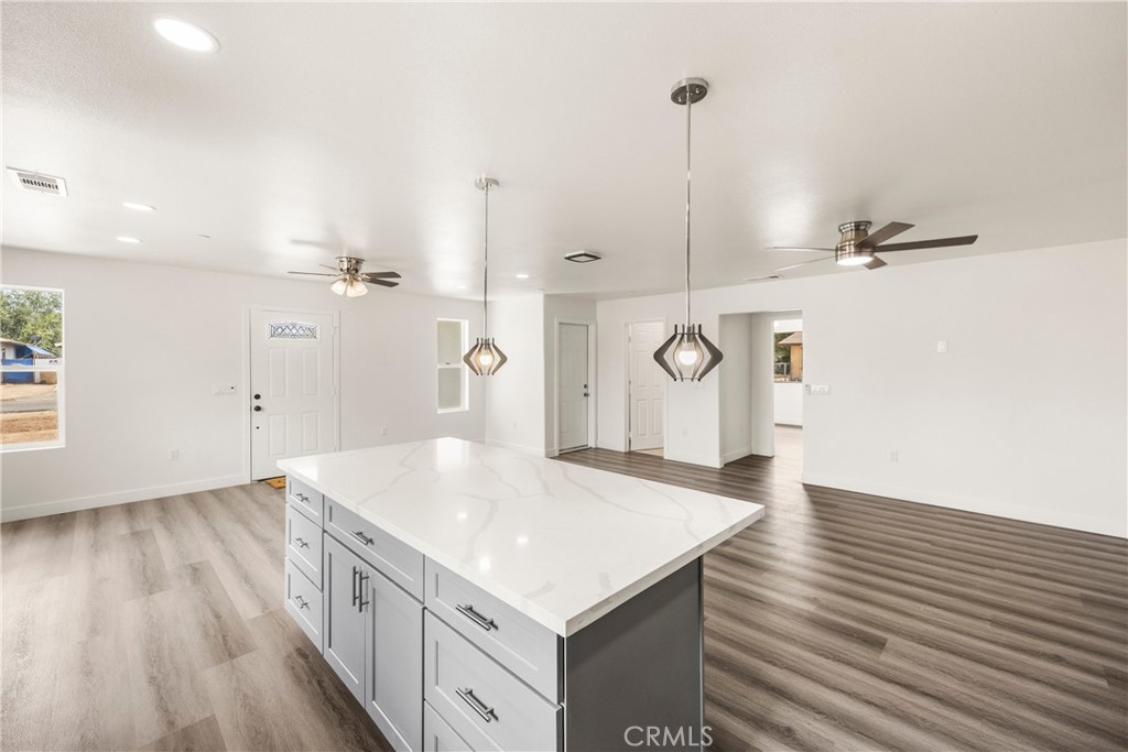 16512 Chestnut St Property Photo 10