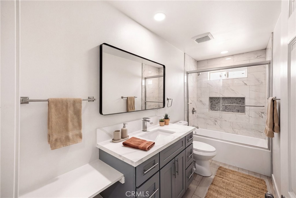 16512 Chestnut St Property Photo 16