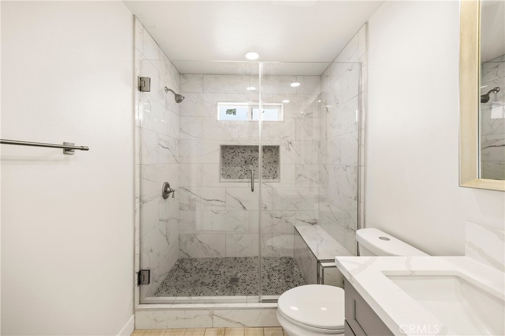 16512 Chestnut St Property Photo 26