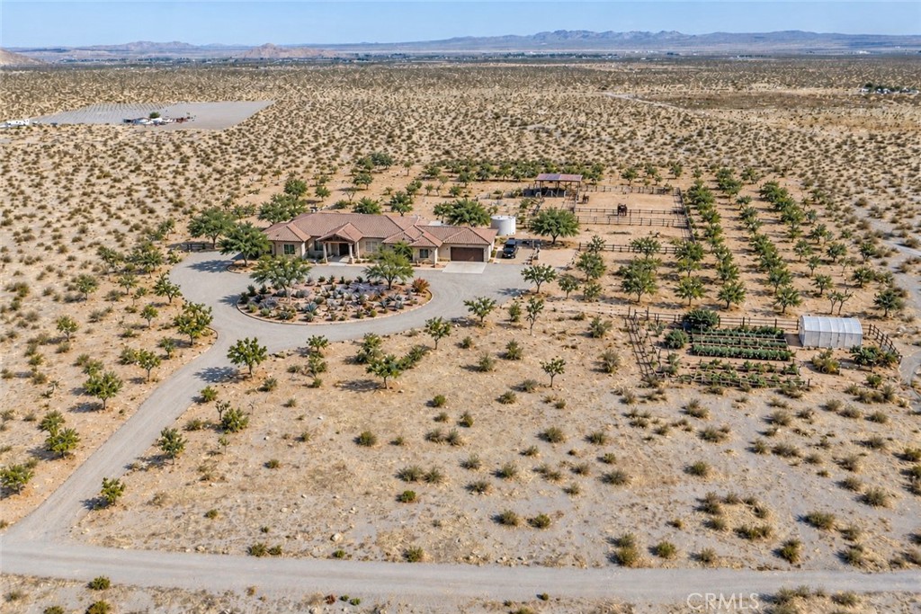 0 Vl-3131171040000 Property Photo 2