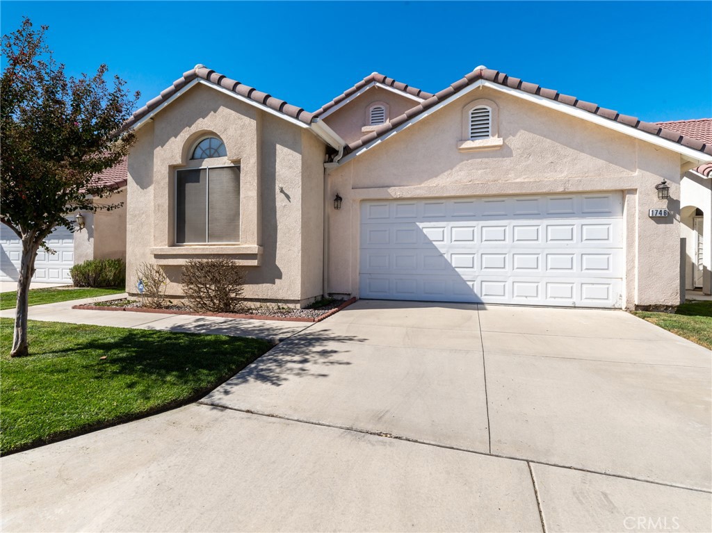 1746 Ametista Drive Property Photo 1