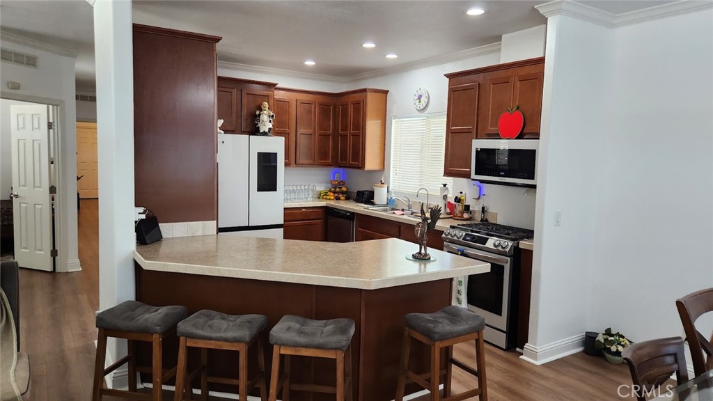 11730 Whittier Blvd 27 Property Photo 6