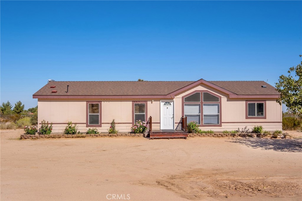 12945 Smith Road Property Photo 2