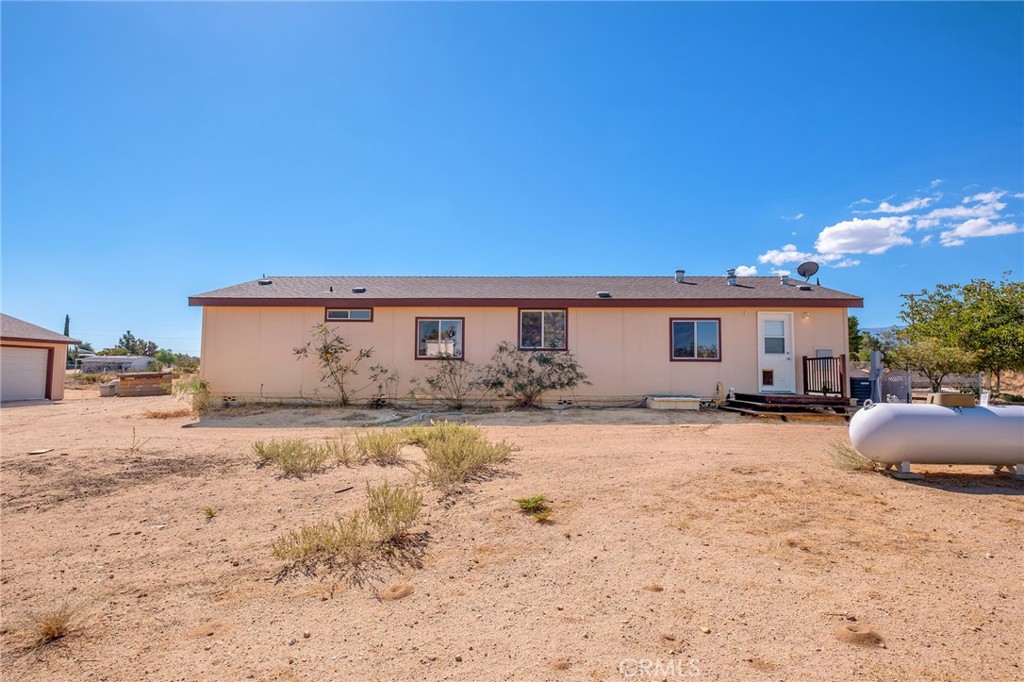 12945 Smith Road Property Photo 28