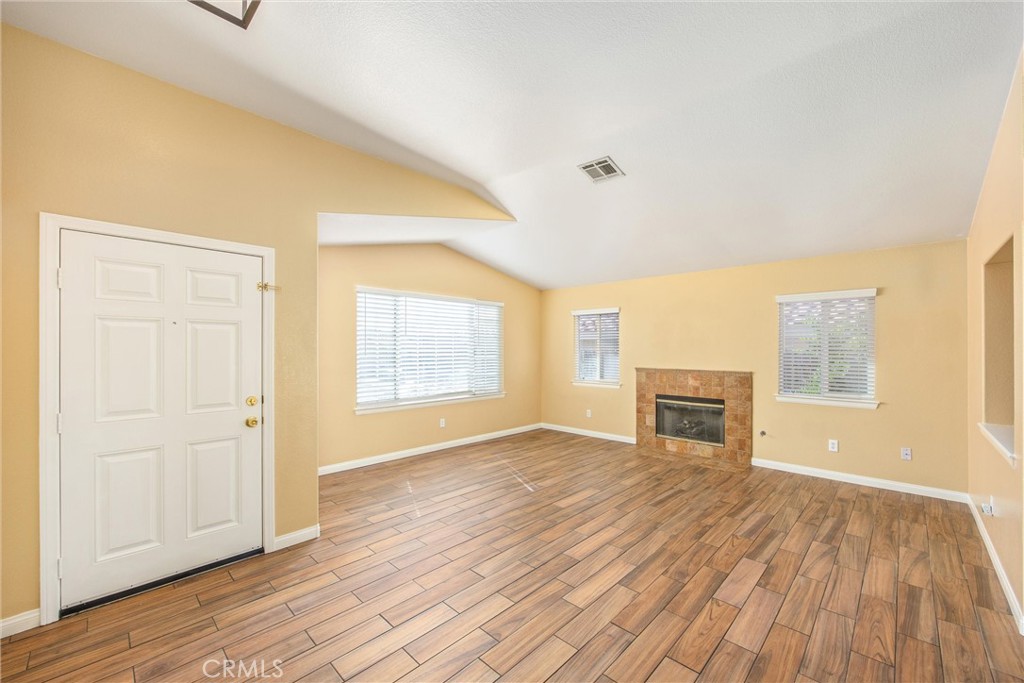 17572 Caprice Property Photo 7