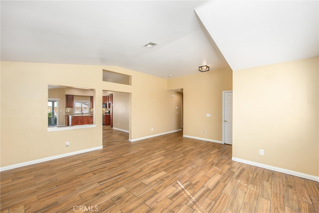 17572 Caprice Property Photo 9