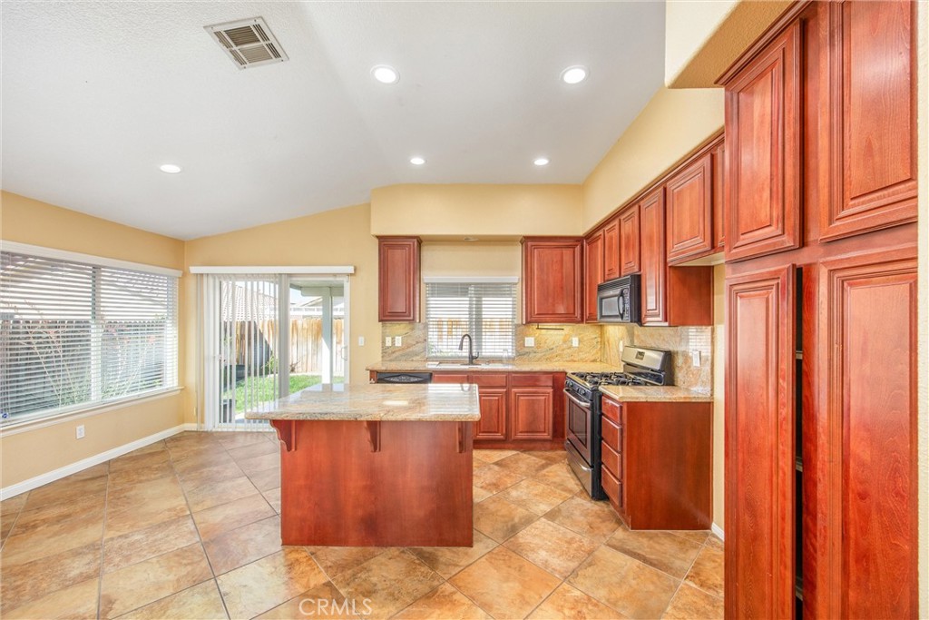 17572 Caprice Property Photo 19