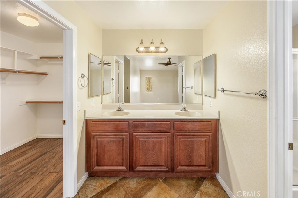 17572 Caprice Property Photo 29
