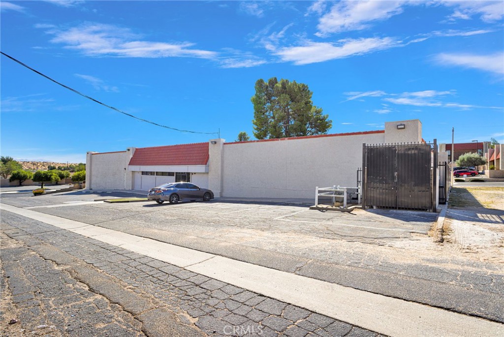 16534 Victor Street Property Photo 52