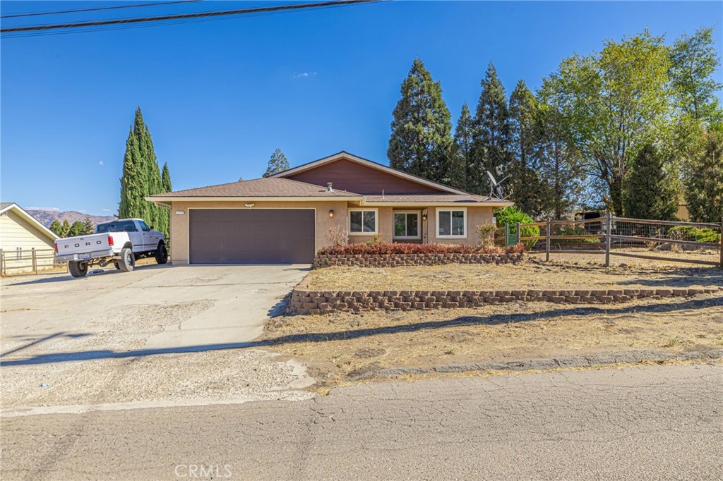 18050 Bold Venture Property Photo 1