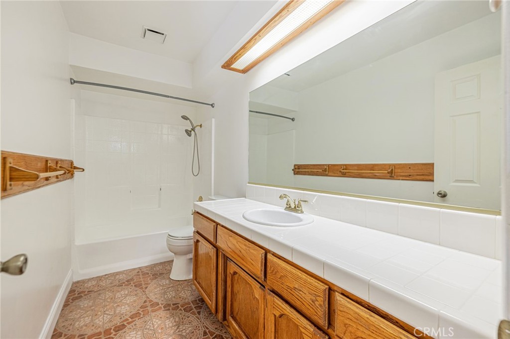 18050 Bold Venture Property Photo 20