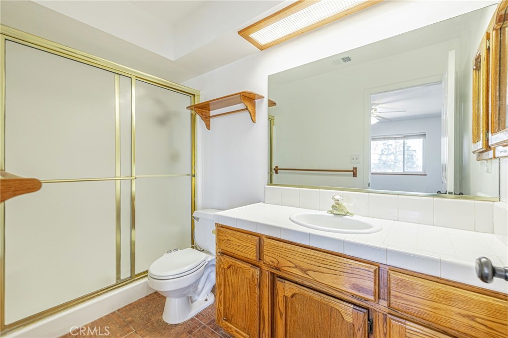 18050 Bold Venture Property Photo 27