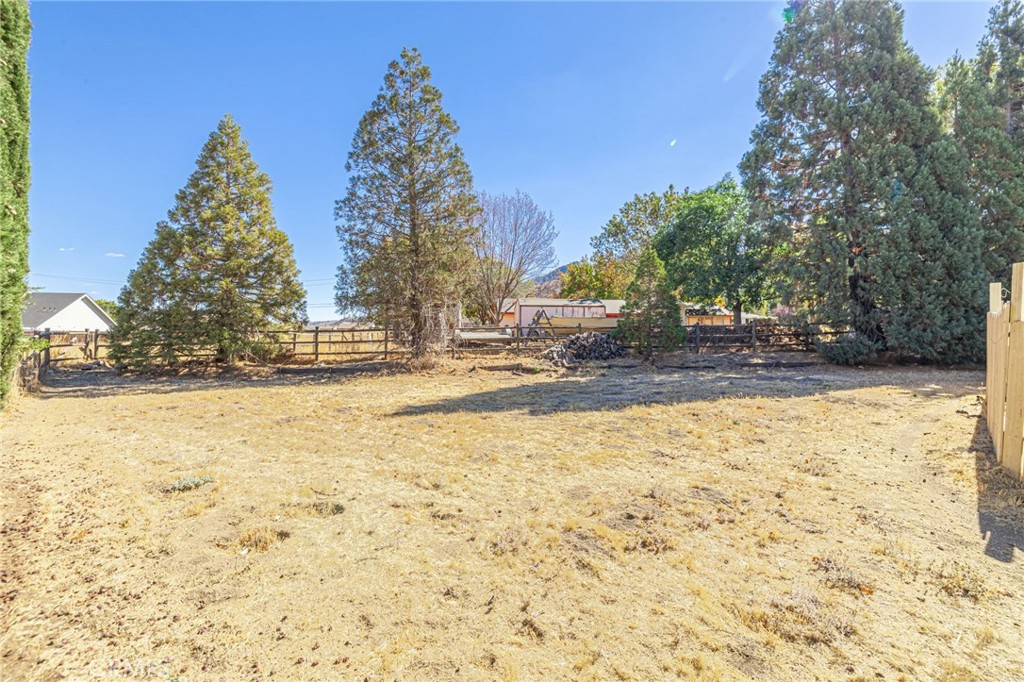 18050 Bold Venture Property Photo 40
