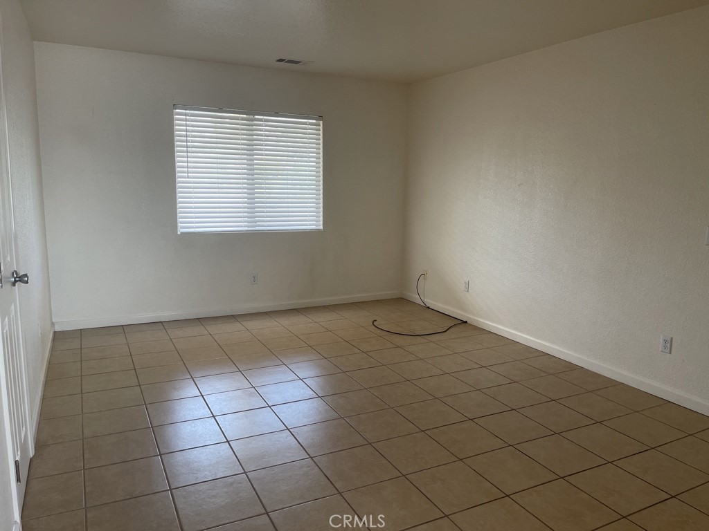 16784 Sultana Street 8 Property Photo 5