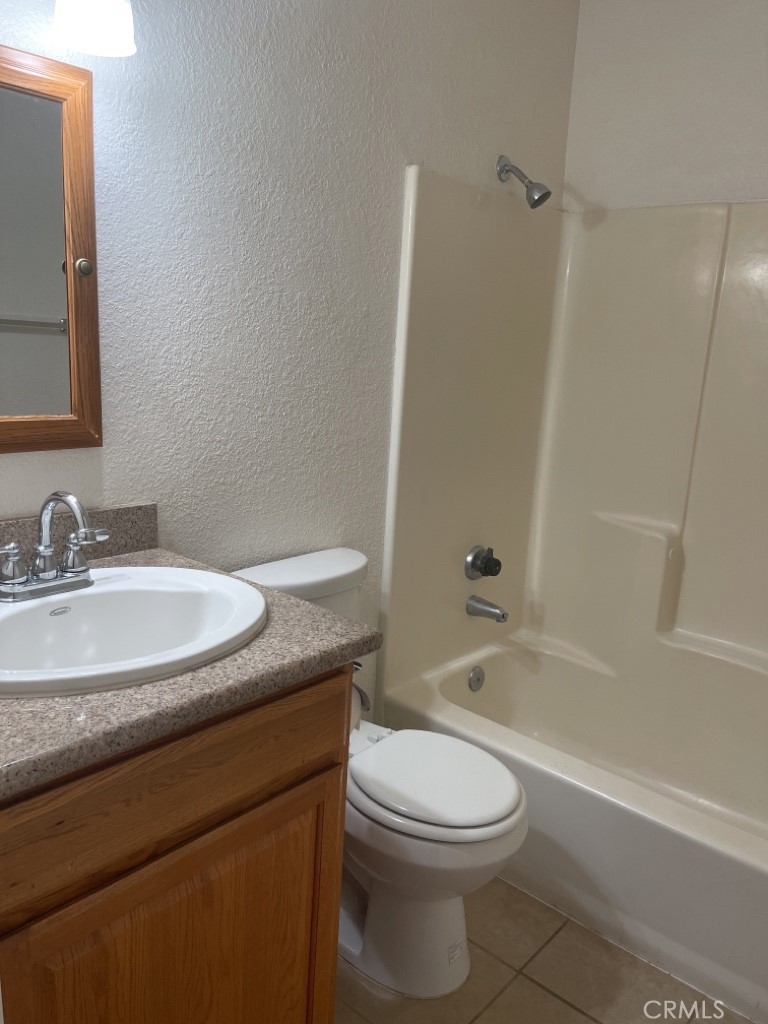 16784 Sultana Street 8 Property Photo 10