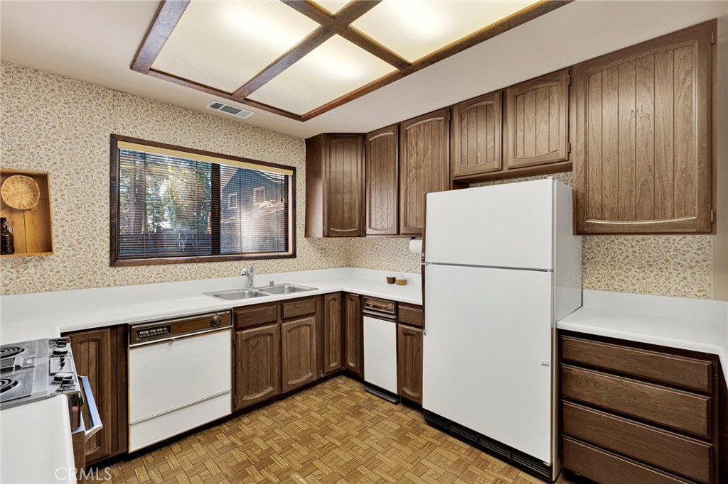 31433 Overhill Property Photo 15