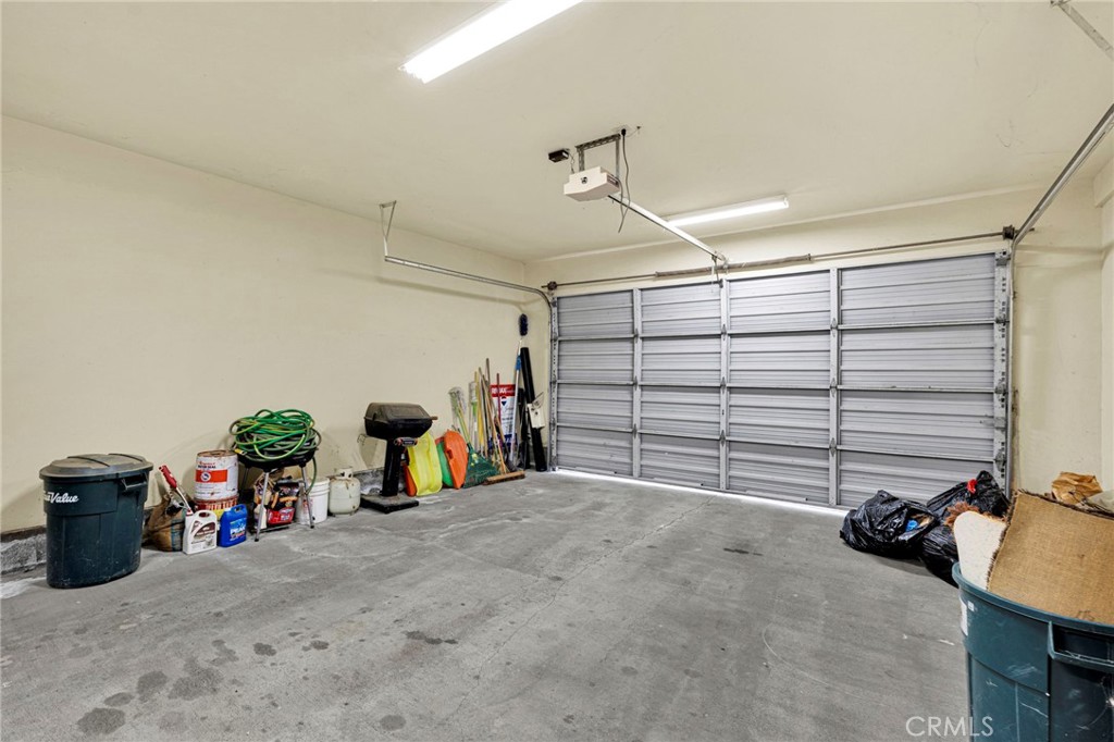 31433 Overhill Property Photo 32