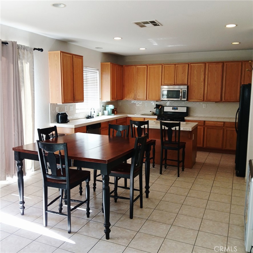 13721 Gobi Court Property Photo 2