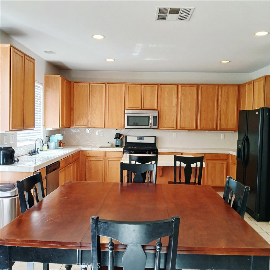 13721 Gobi Court Property Photo 3