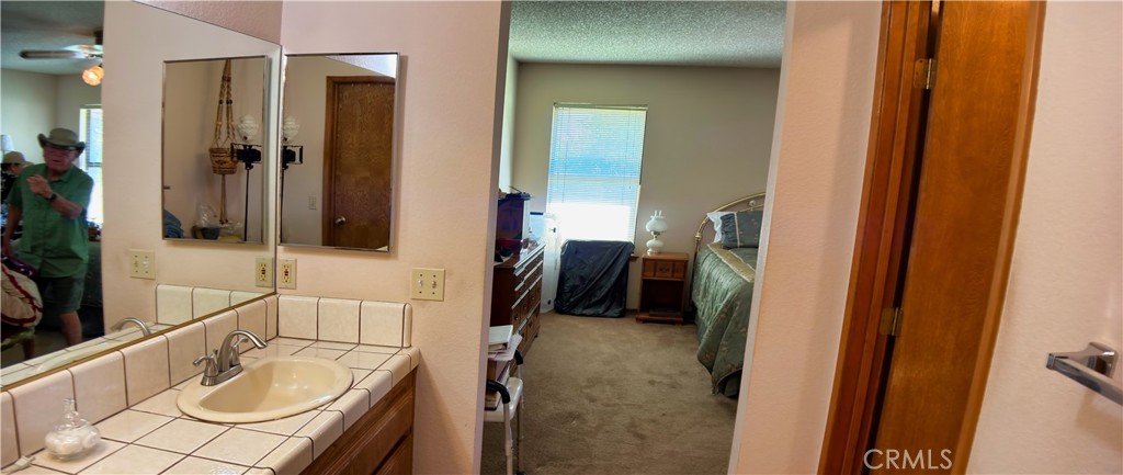 20707 Ottawa Property Photo 17