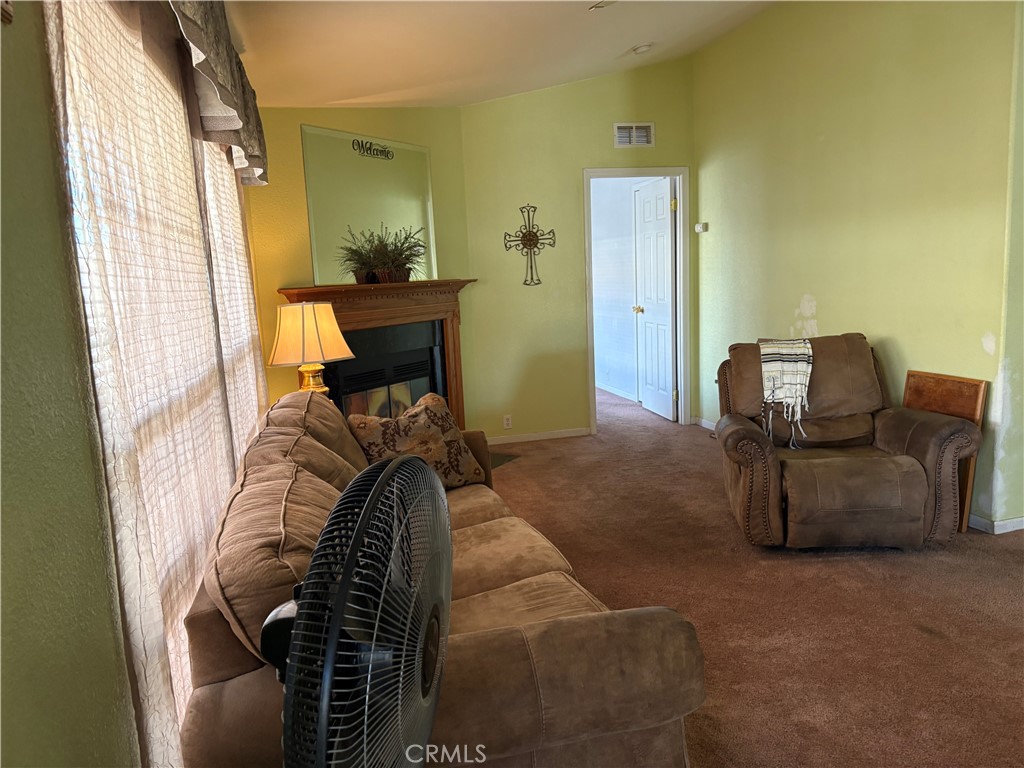 20843 Waalew Rd 100 Property Photo 3