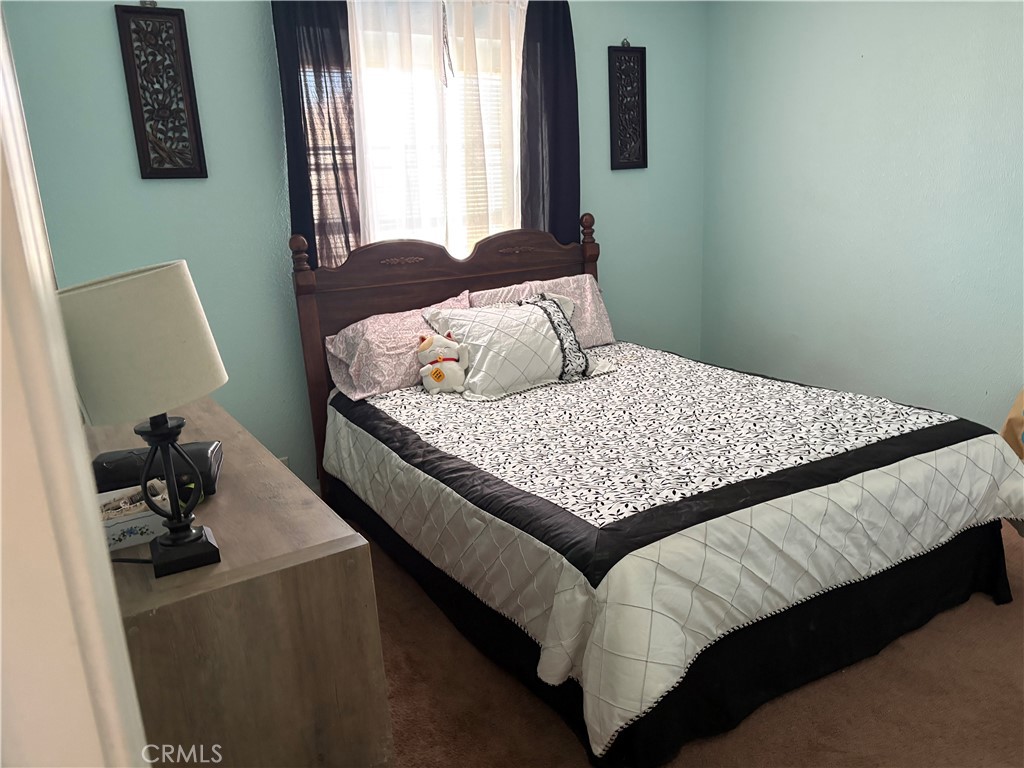 20843 Waalew Rd 100 Property Photo 11