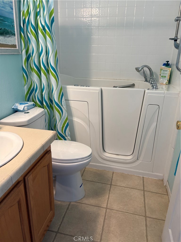20843 Waalew Rd 100 Property Photo 12