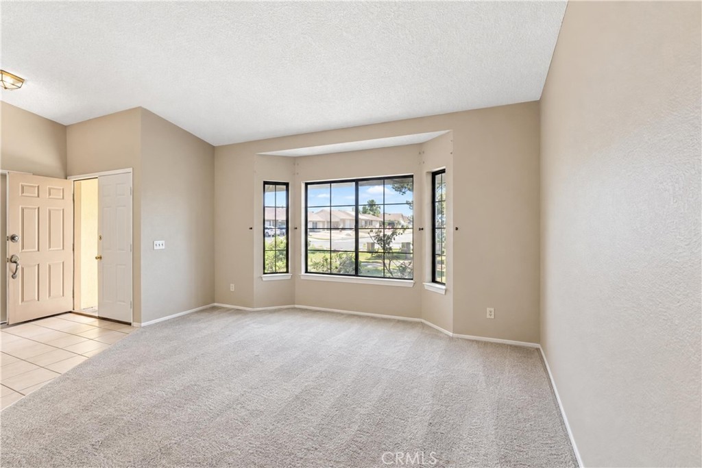 11456 Low Chaparral Property Photo 16