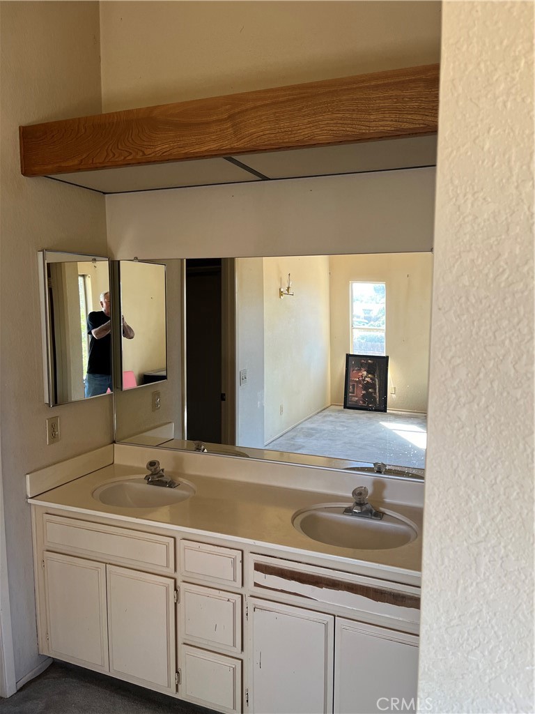 11456 Low Chaparral Property Photo 27