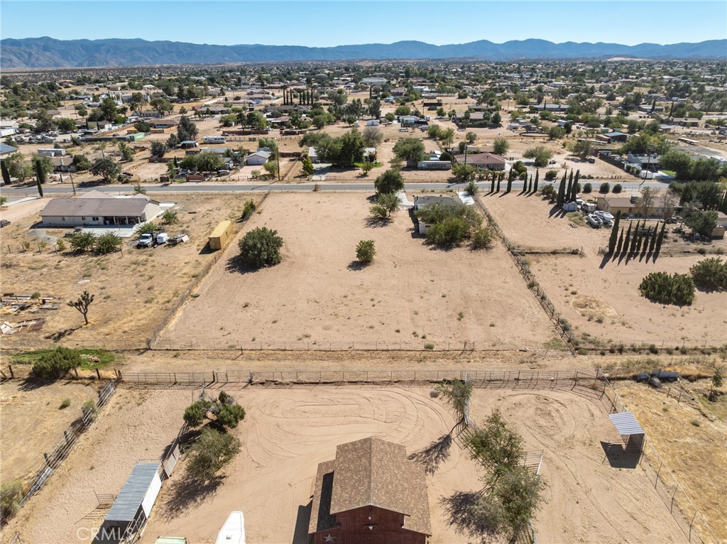 15594 Mission Property Photo 4