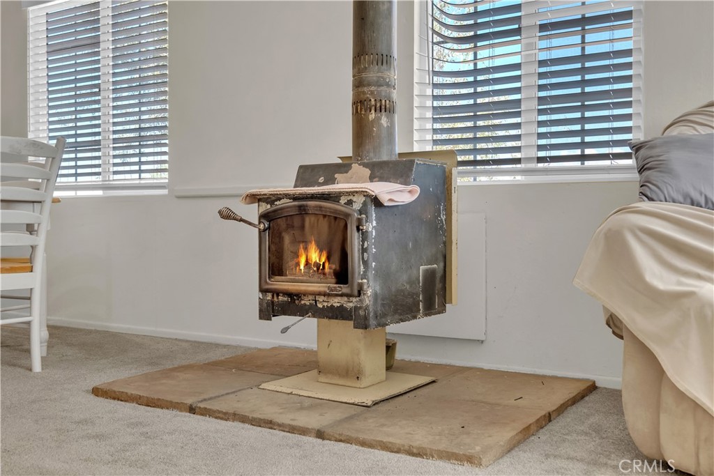 15594 Mission Property Photo 11