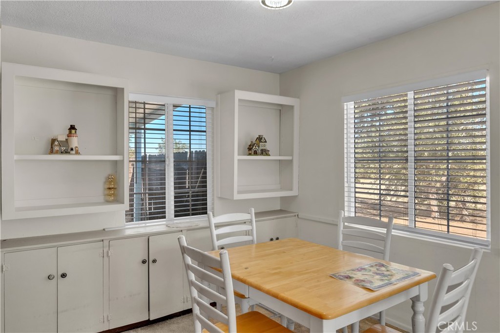 15594 Mission Property Photo 13