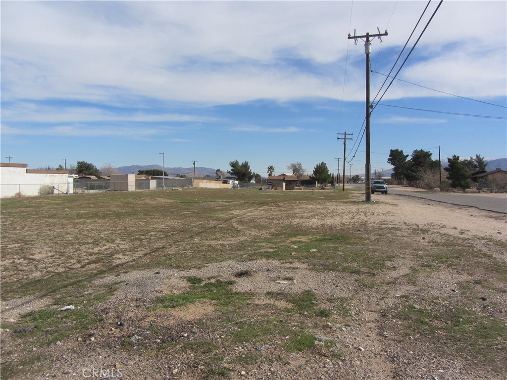 0 Hesperia Property Photo 2