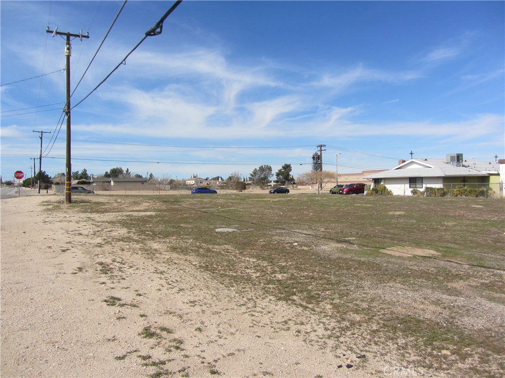 0 Hesperia Property Photo 3