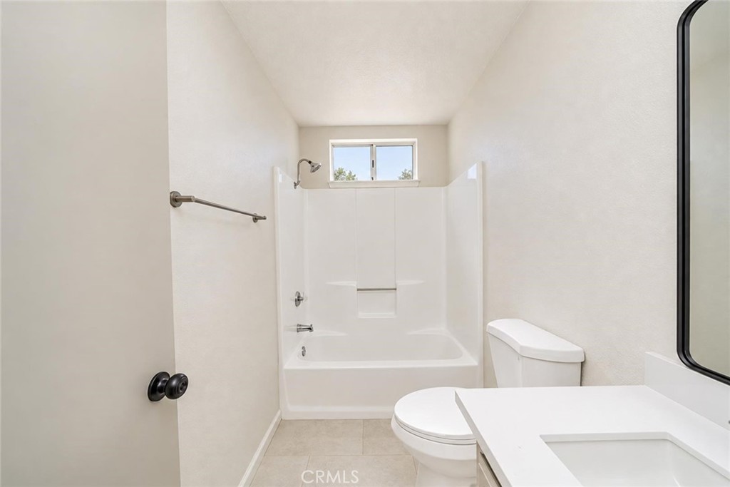 9250 Delmar Avenue Property Photo 13
