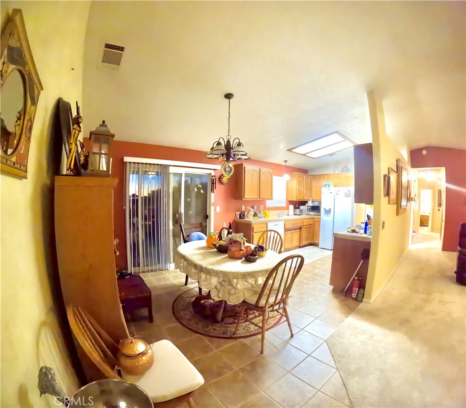 15550 Desert Star Property Photo 5