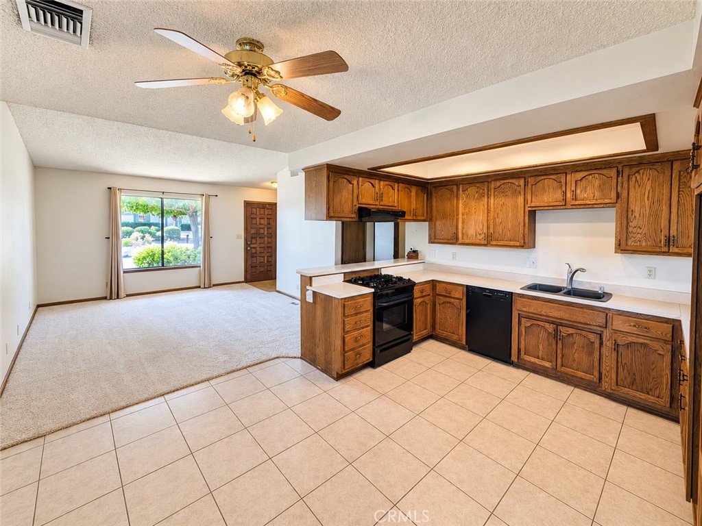 21360 Minodoka Road Property Photo 6