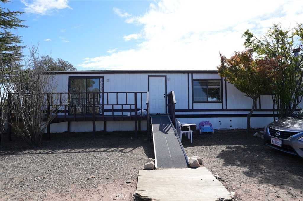 10960 Duxbury Road Property Photo