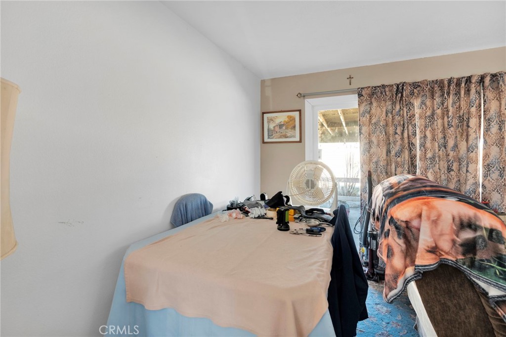 84728 12th Property Photo 11