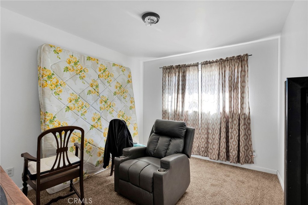 84728 12th Property Photo 24