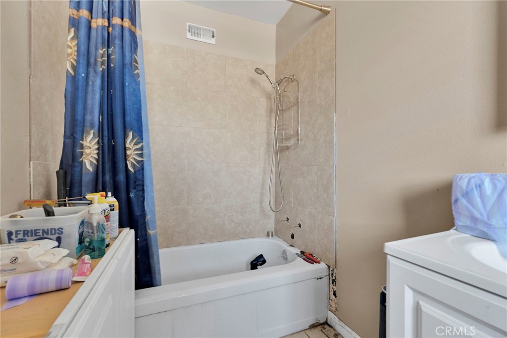 84728 12th Property Photo 32