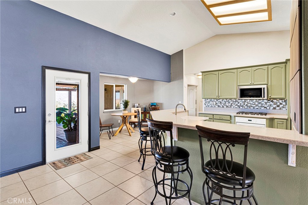26030 Roundup Way Property Photo 14
