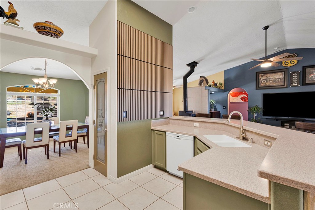 26030 Roundup Way Property Photo 20