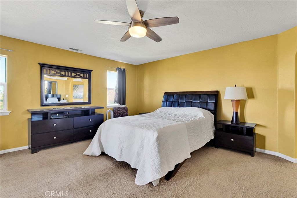 26030 Roundup Way Property Photo 29