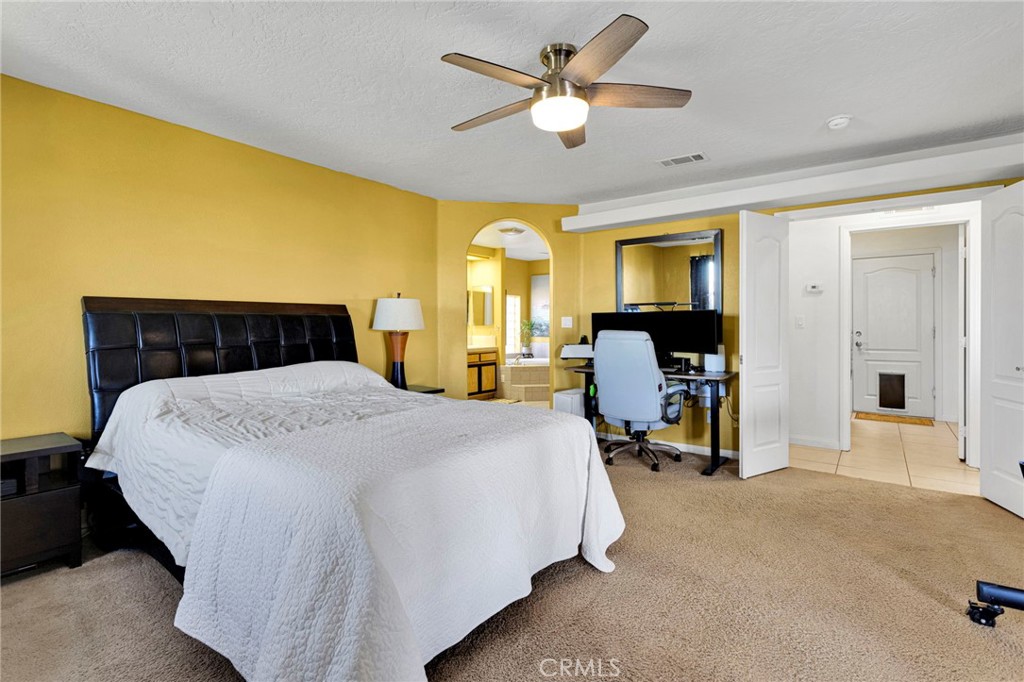 26030 Roundup Way Property Photo 30