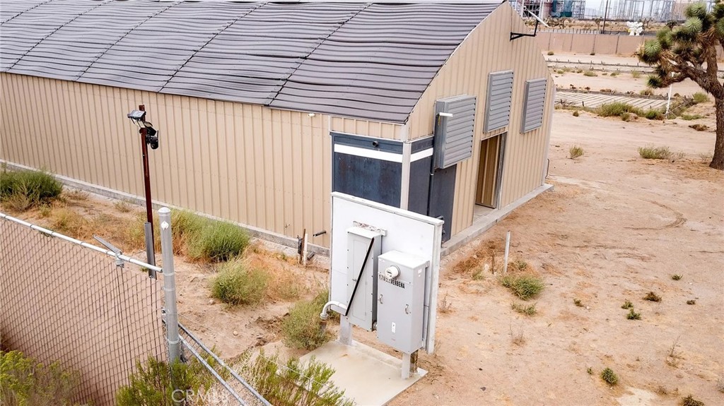 17055 Verbena Road Property Photo 9