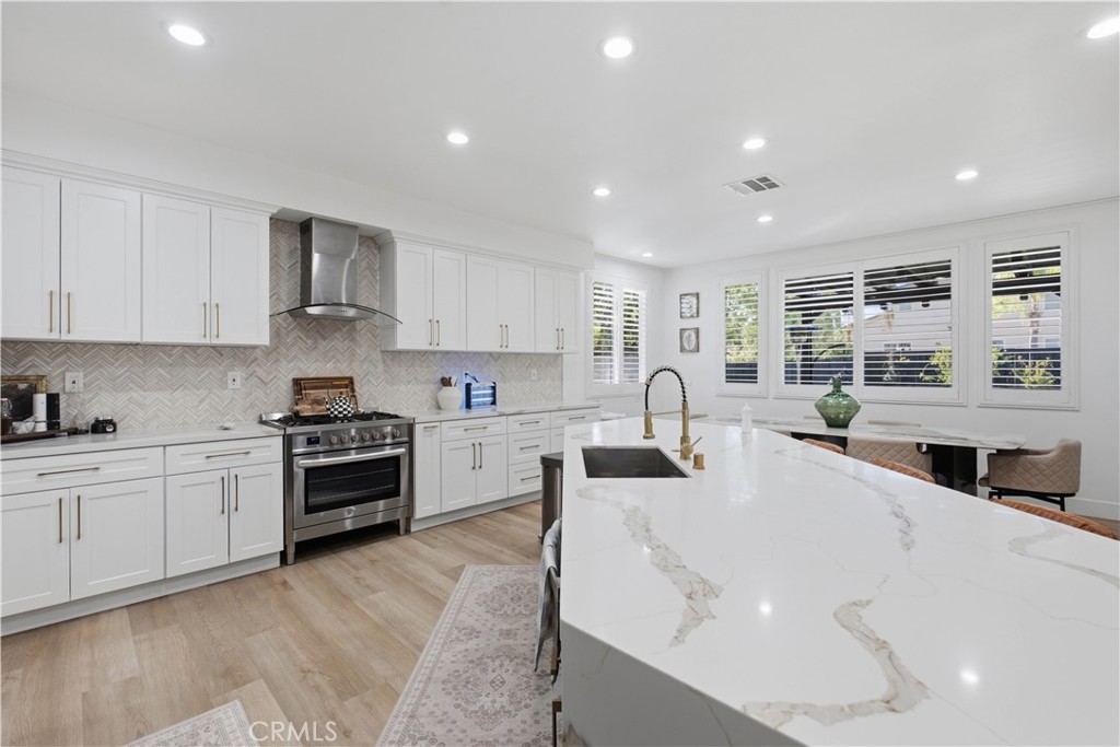 12371 Evanwood Court Property Photo 10